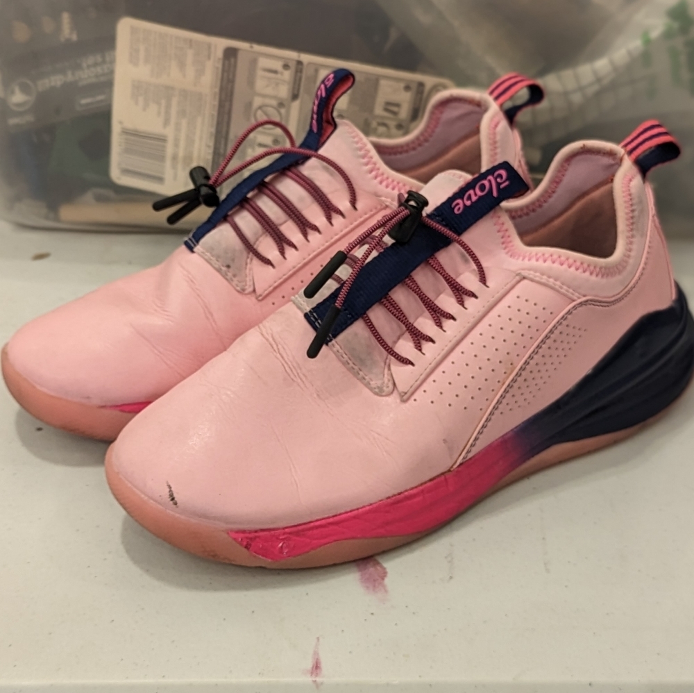Cloves Miami Night Nursing Shoes Pink/Blue Sneakers 9